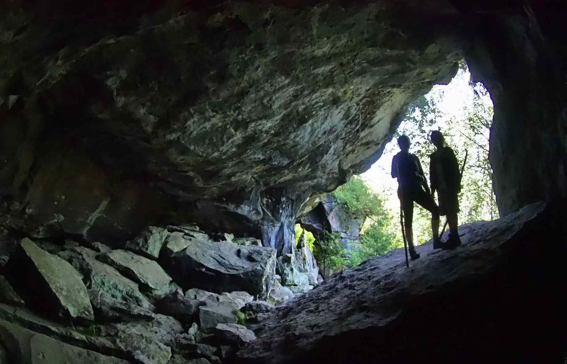 Explore these epic caves in Ontario Great Lakes Guide